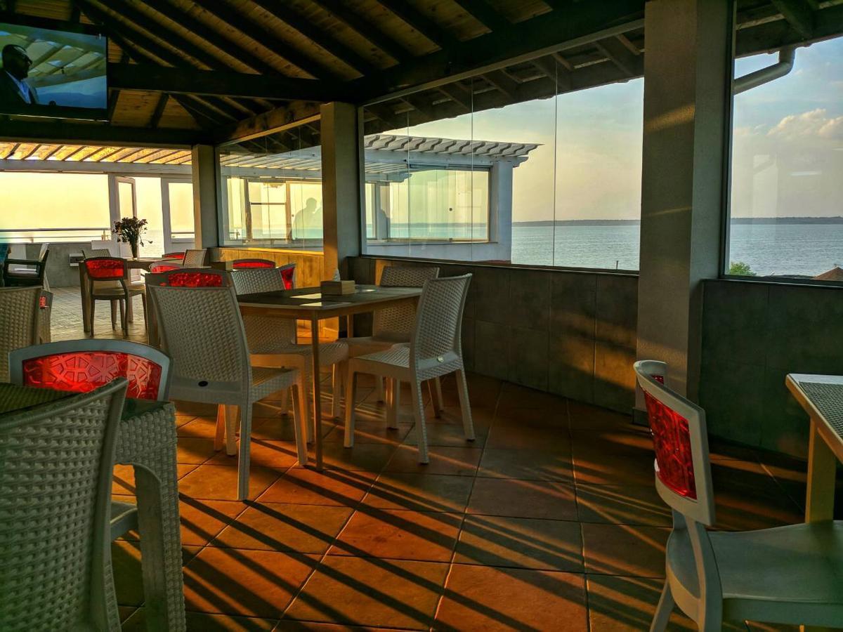 Kauri Bed & Breakfast ซาโตกา ภายนอก รูปภาพ